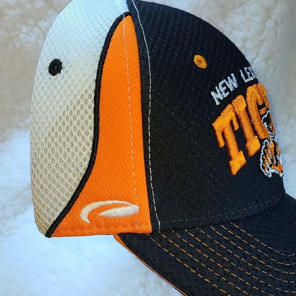 NWOT New Lexington Tigers cap